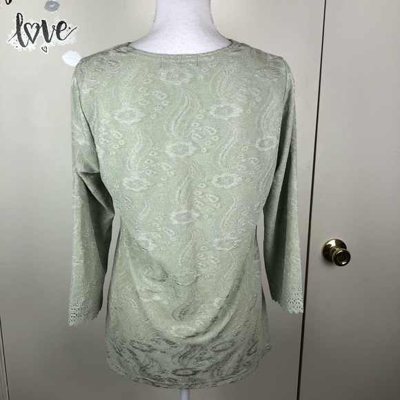 PINK COLLECTION LAYERED LOOK LAZER CUT TOP SZ MED - Picture 3 of 5